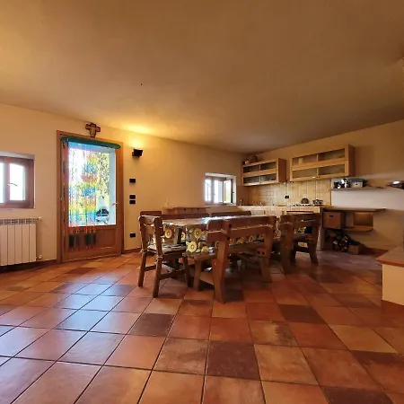 Walking's House Mountain Iseo Hospitality Nyaraló Lovere