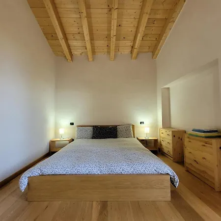Walking's House Mountain Iseo Hospitality * Lovere