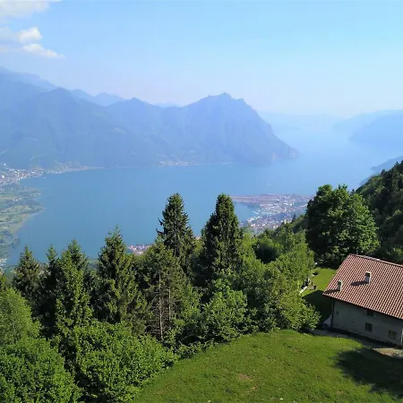Nyaraló Walking's House Mountain Iseo Hospitality *