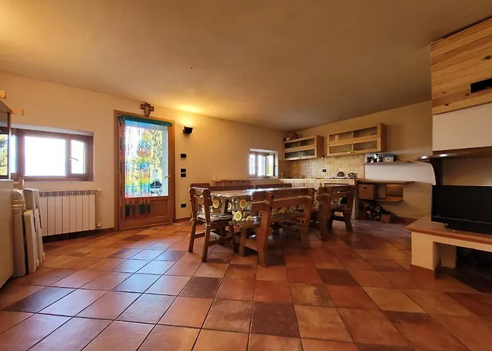 Walking's House Mountain Iseo Hospitality Дом отдыха Ловере