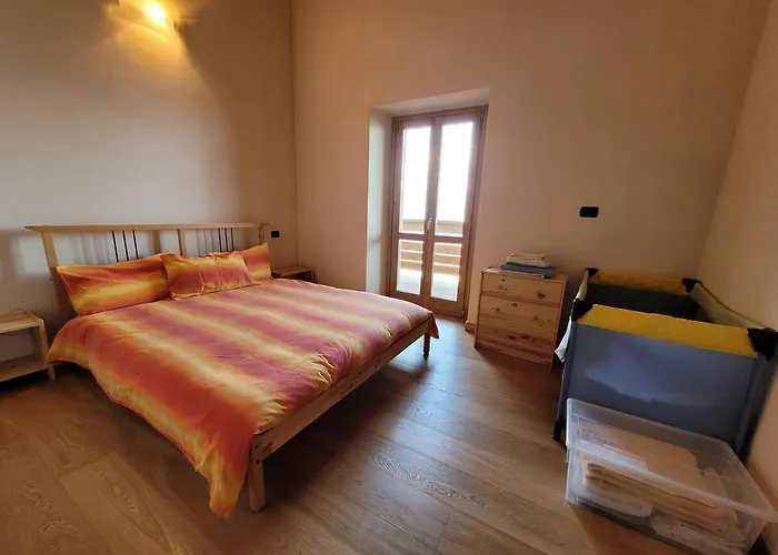 Walking's House Mountain Iseo Hospitality Дом отдыха *