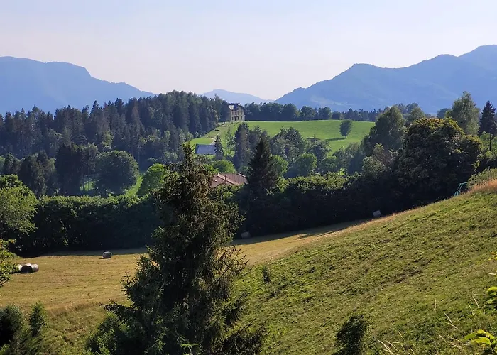 Дом отдыха Walking's House Mountain Iseo Hospitality *